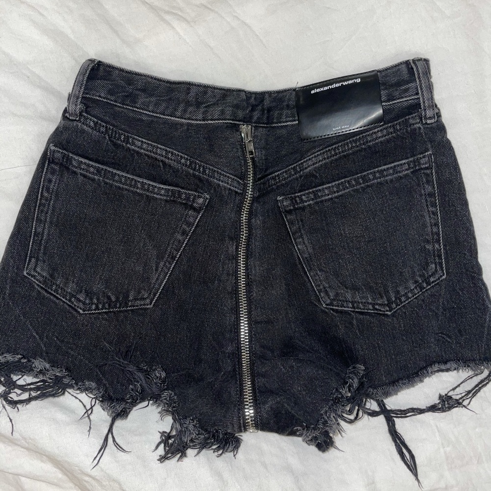 alexander wang zipper shorts 🖤